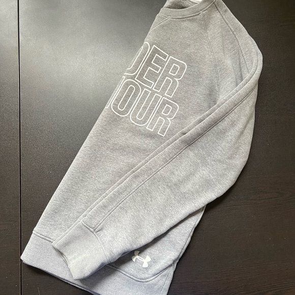 Under Armour Gray Crewneck ! - Picture 2 of 5